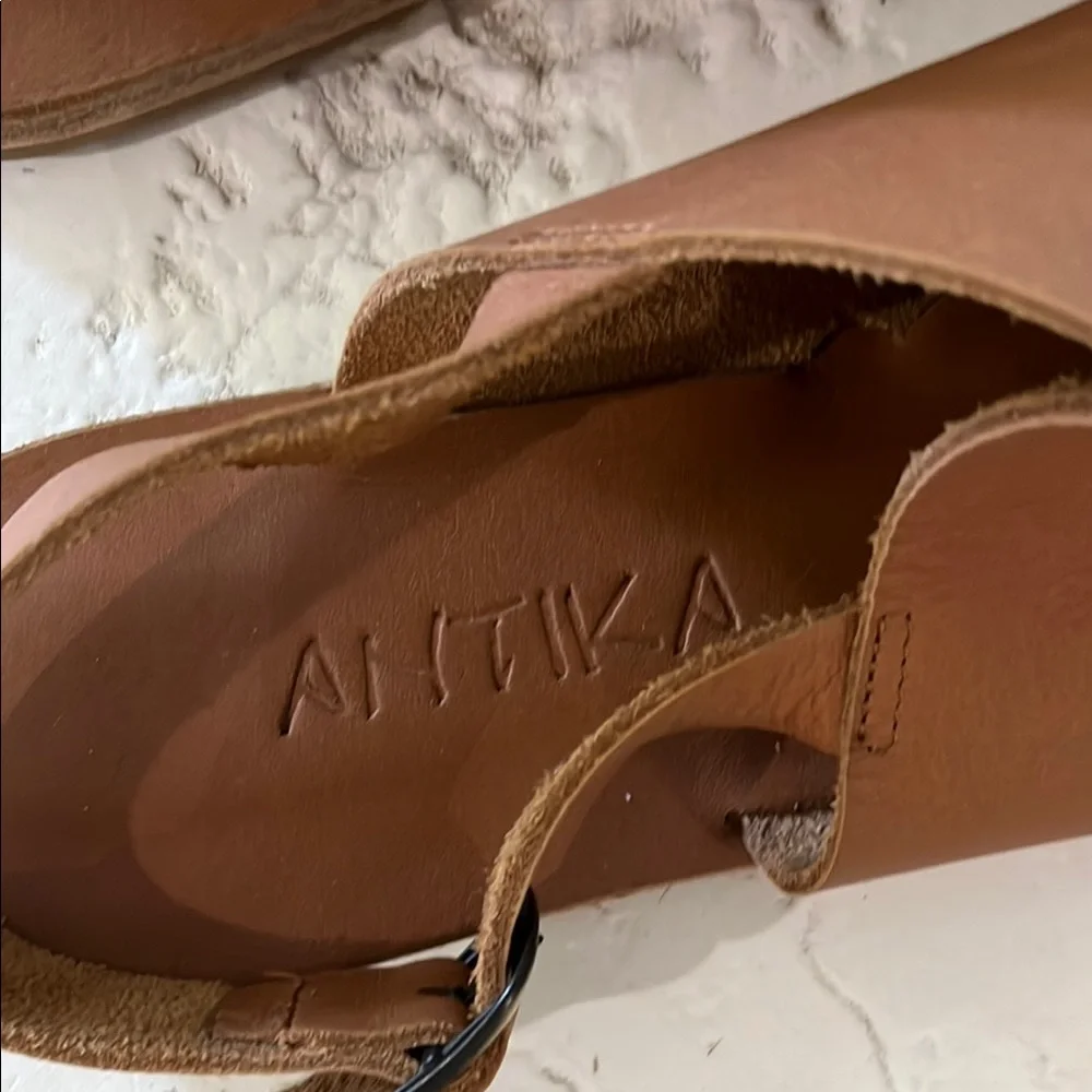 Greek sandals Women's Brown Leather Slingback Sandals - Picture 6 of 6